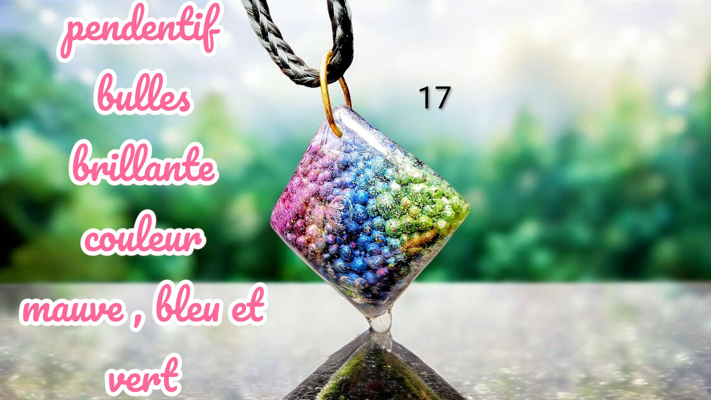 collier multicouleur